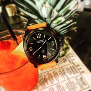 Panerai Luminor 00360 Luxury Timepiece